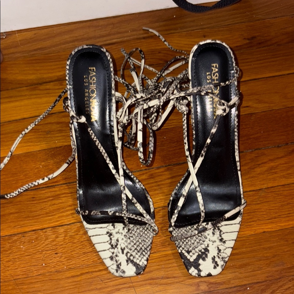 Fashion Nova Black and Cream Strappy Heels